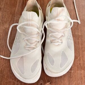 Vivo Barefoot Men's Minimalist Athletic Sneakers in White